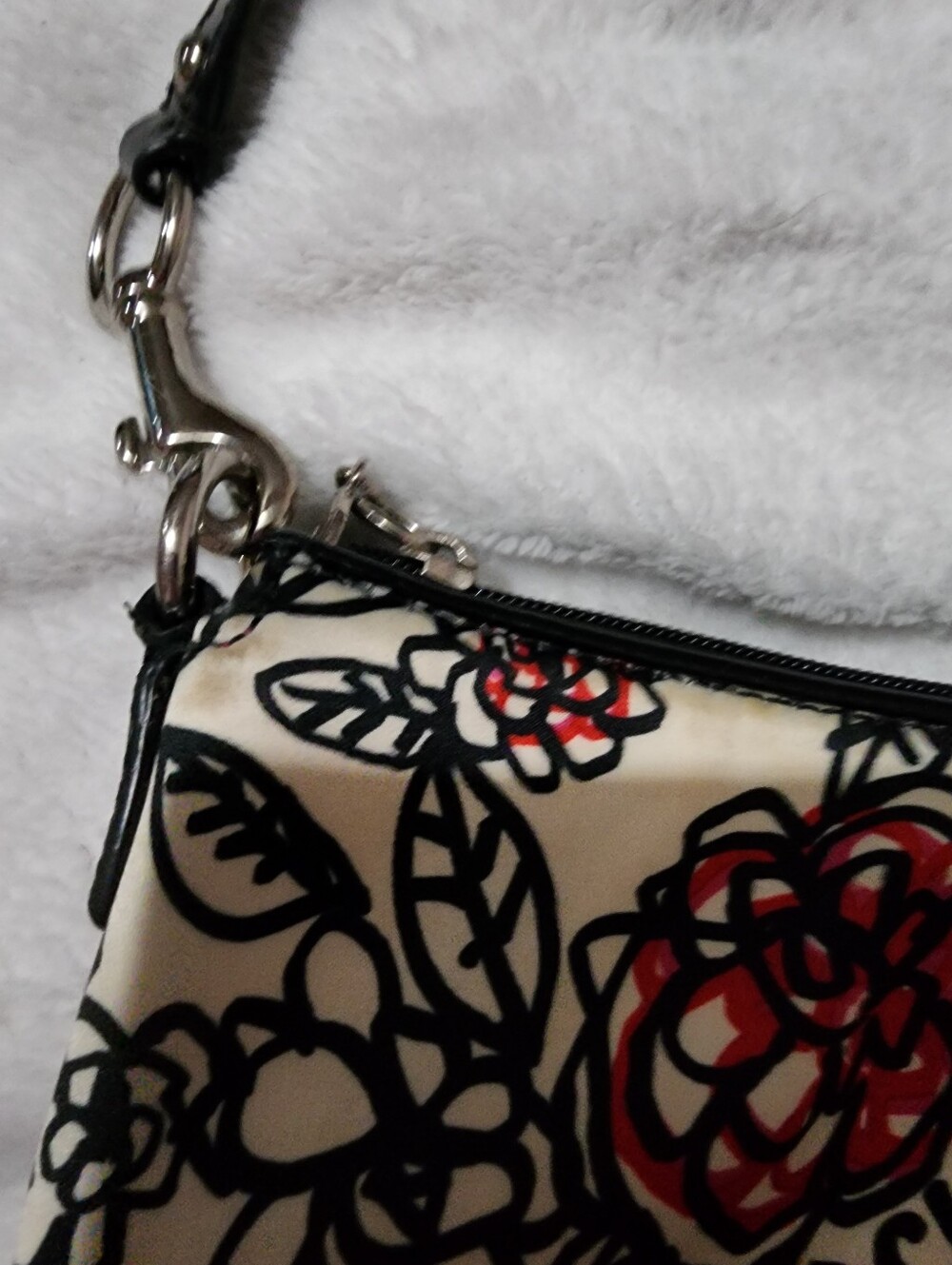 Coach Poppy Small Shoulder Bag - Picture 2 of 7